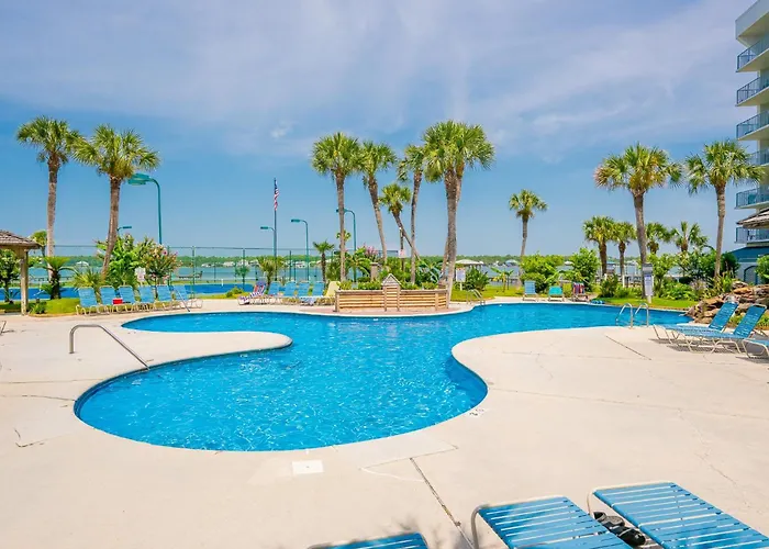 Apartment Surf & Racquet 614a *